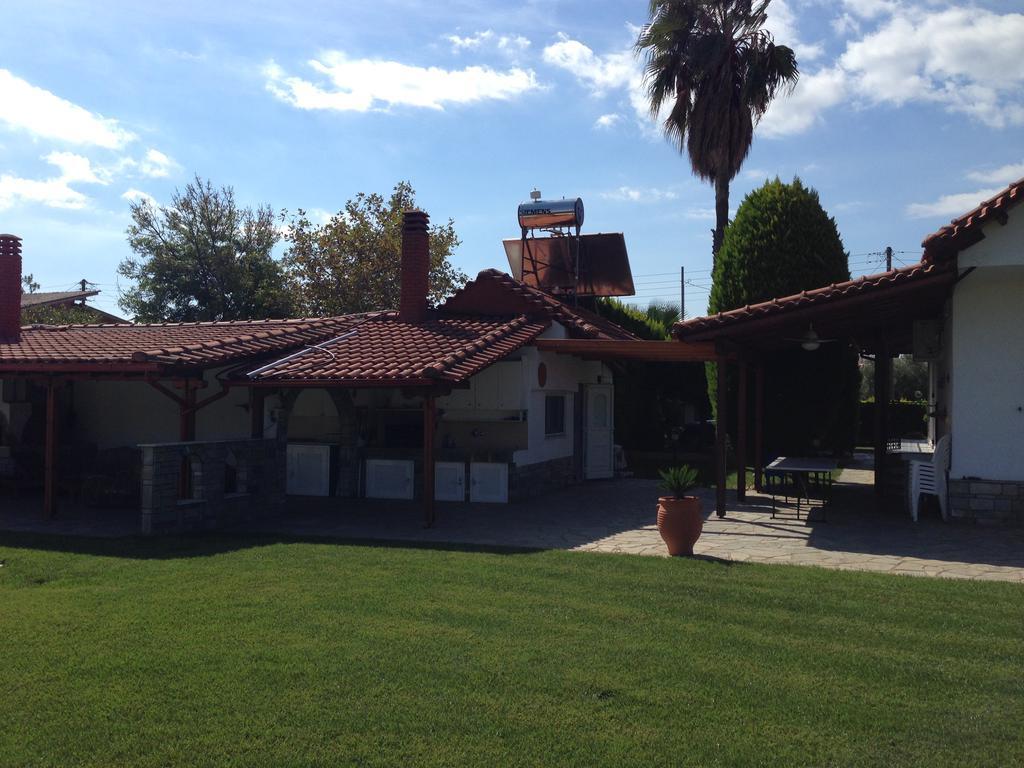 Renaissance Holidays Villa Nea Kallikrateia Εξωτερικό φωτογραφία
