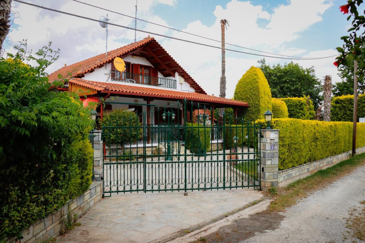 Renaissance Holidays Villa Nea Kallikrateia Εξωτερικό φωτογραφία