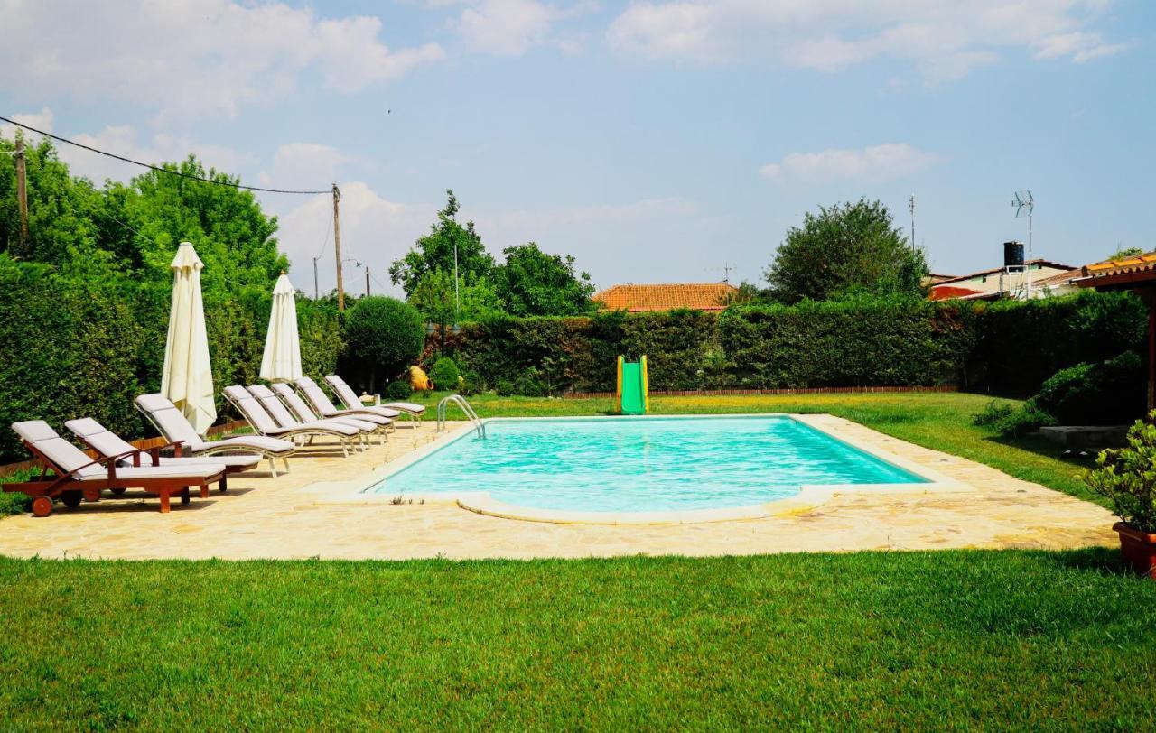 Renaissance Holidays Villa Nea Kallikrateia Εξωτερικό φωτογραφία